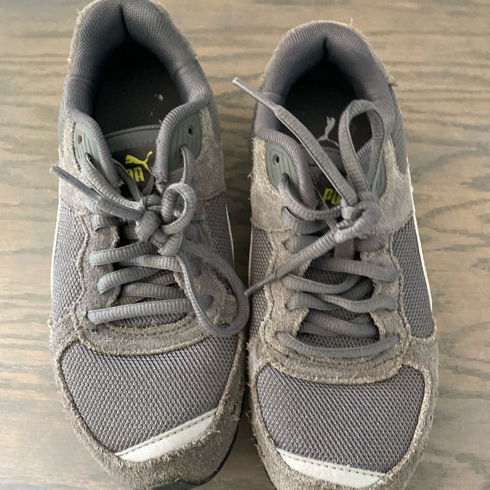 Puma Boys Shoes size 3